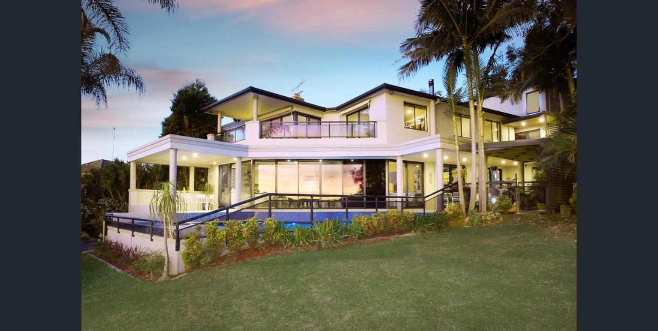 Water Front House *